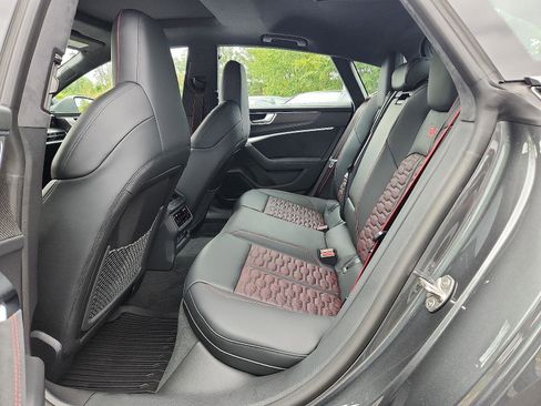 New 2026 Audi RS 7 Performance image 8