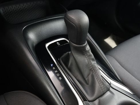 Used 2024 Toyota Corolla LE FWD image 20