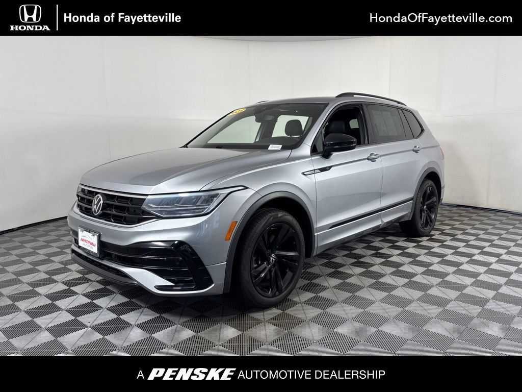 Used 2023 Volkswagen Tiguan SE R-Line AWD/4WD image 1