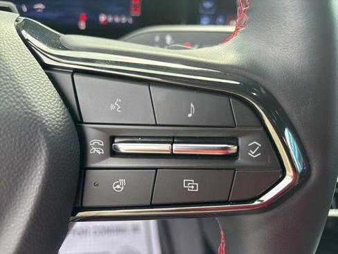 Used 2024 Chevrolet Traverse RS w/ LPO, Floor Liner Package image 32