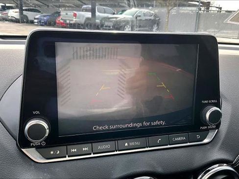 Certified 2021 Nissan Sentra SV image 26