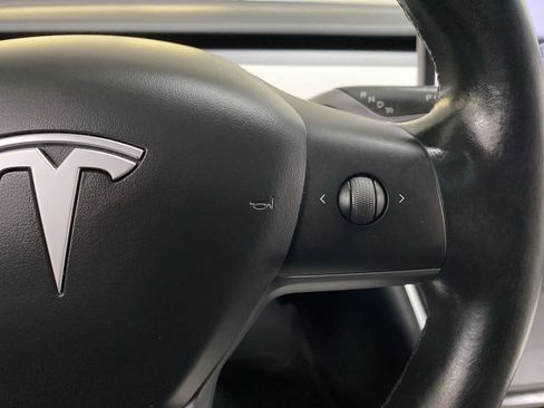 Used 2018 Tesla Model 3 image 21