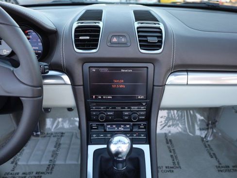 Used 2014 Porsche Boxster S RWD image 35