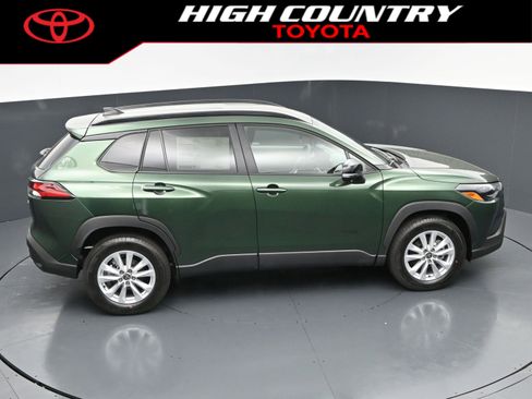 New 2026 Toyota Corolla Cross LE FWD image 33
