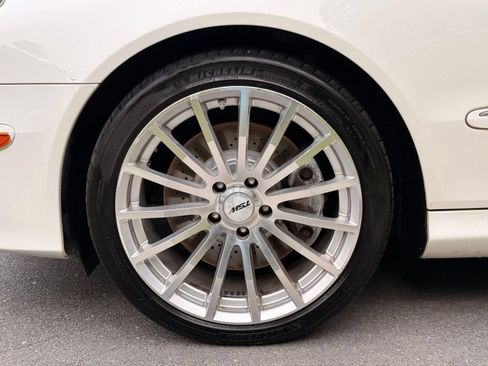 Used 2008 Mercedes-Benz CLK 350 Coupe image 16