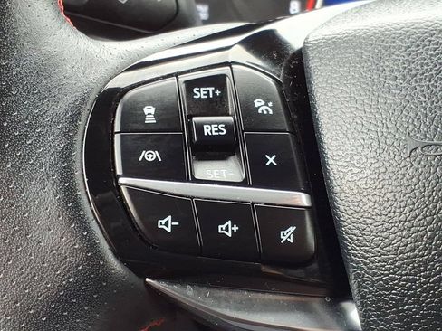 Used 2023 Ford Explorer ST-Line AWD/4WD image 25
