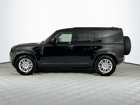 Used 2025 Land Rover Defender 110 S AWD/4WD image 8