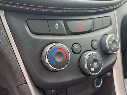 Used 2018 Chevrolet Trax LS w/ LPO, Cargo Package image 14