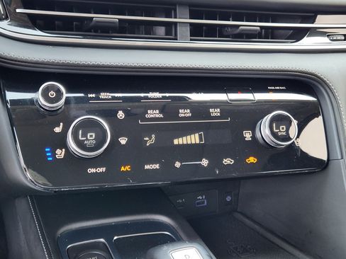 Certified 2023 INFINITI QX60 Luxe w/ Performance Audio Package AWD/4WD image 20