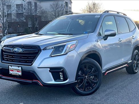 Used 2023 Subaru Forester Sport image 1
