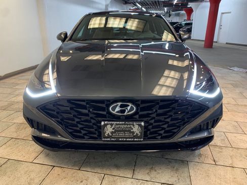 Used 2023 Hyundai Sonata Limited FWD image 5