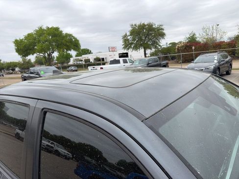 Used 2023 Toyota Tacoma Limited image 5