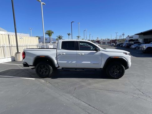 Used 2025 GMC Canyon Elevation w/ Convenience Package image 4