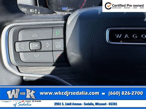 Certified 2024 Jeep Wagoneer Series III AWD/4WD image 14