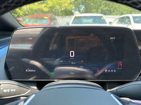 New 2026 Chevrolet Equinox EV LT FWD image 22