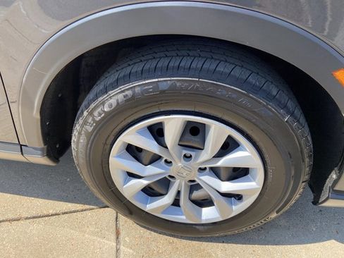 Used 2023 Honda CR-V LX image 32