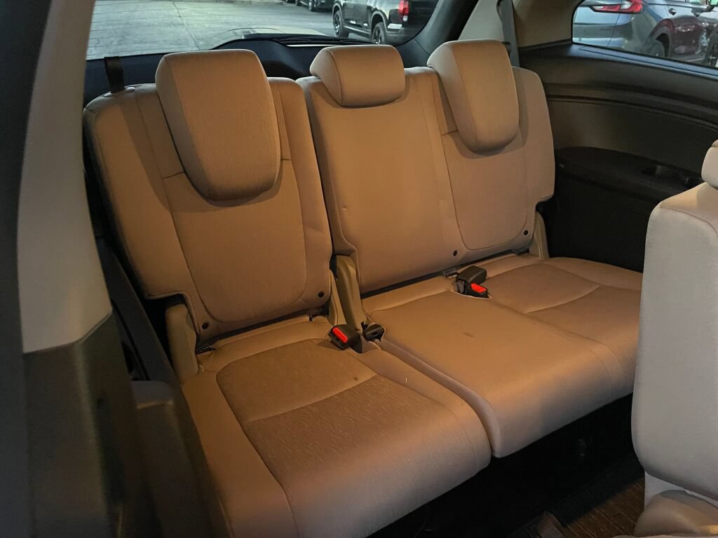 Certified 2024 Honda Odyssey EX image 28