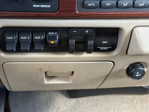 Used 2006 Ford F350 Lariat AWD/4WD image 28