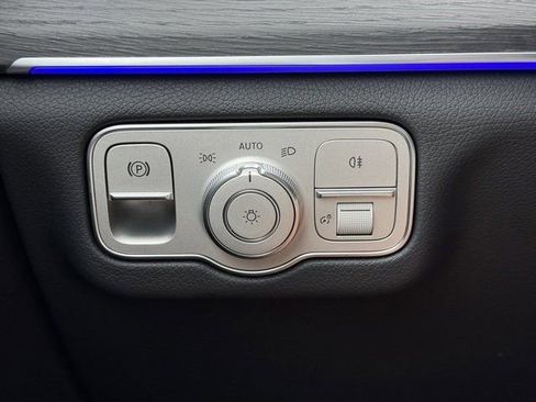 New 2025 Mercedes-Benz GLS 450 4MATIC image 22