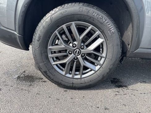 Certified 2023 Nissan Rogue S image 9