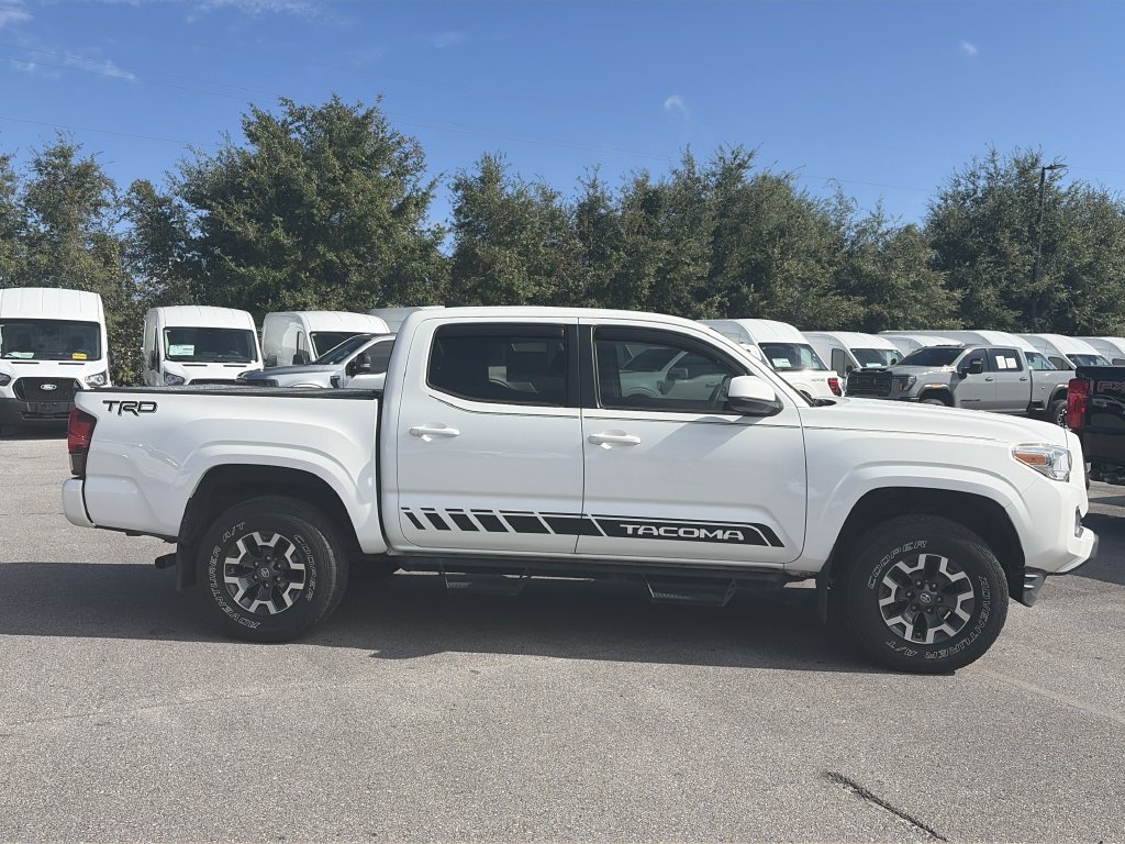 Used 2020 Toyota Tacoma SR w/ SR Convenience Package RWD image 8