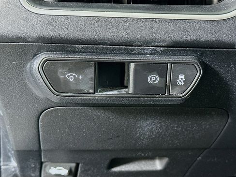 Used 2025 Kia K4 LXS image 17