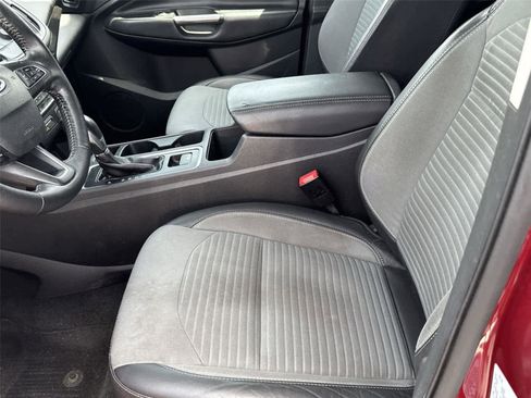 Used 2019 Ford Escape SE AWD/4WD image 13