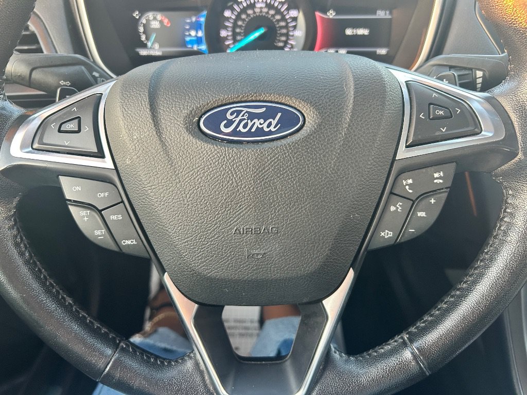 Used 2018 Ford Fusion Titanium FWD image 13
