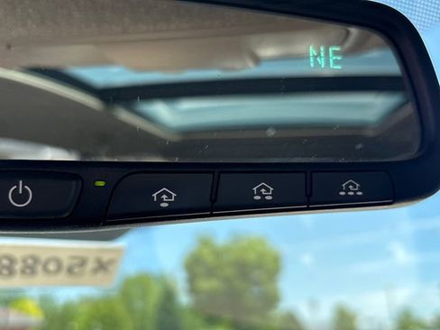 Used 2019 Hyundai Santa Fe Limited AWD/4WD image 28