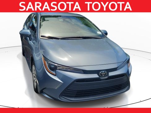 Certified 2023 Toyota Corolla LE FWD image 1