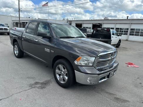 Used 2017 RAM 1500 Big Horn AWD/4WD image 17