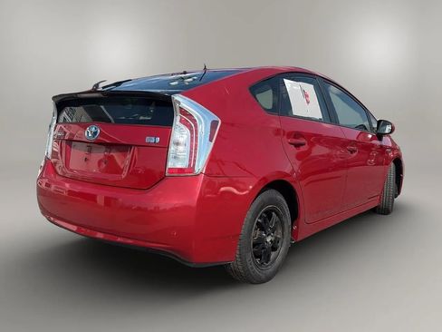 Used 2014 Toyota Prius Two FWD image 7