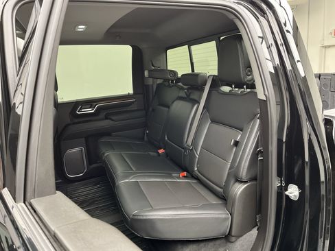 Certified 2025 GMC Sierra 2500 Denali w/ Denali Reserve Package AWD/4WD image 13