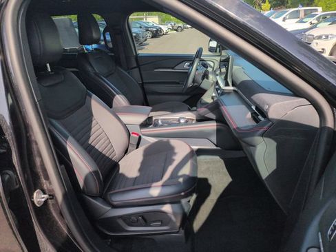 Certified 2025 Ford Explorer ST-Line AWD/4WD image 16