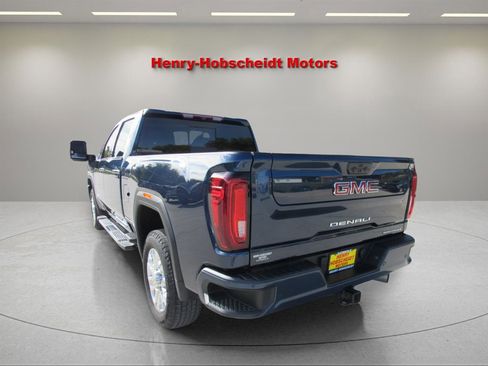 Used 2022 GMC Sierra 2500 Denali image 11