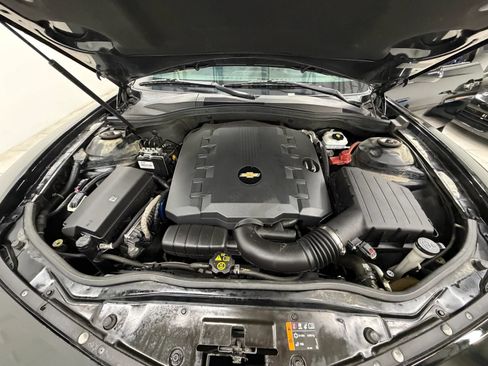 Used 2013 Chevrolet Camaro LS RWD image 31