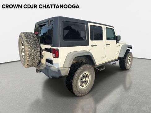Used 2017 Jeep Wrangler Unlimited Sport w/ Connectivity Group AWD/4WD image 5