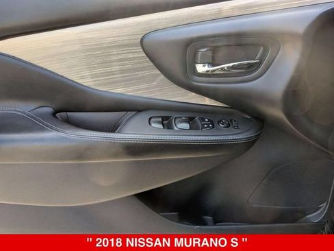 Used 2018 Nissan Murano S AWD/4WD image 10