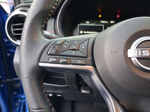 Certified 2023 Nissan Kicks SR FWD image 19