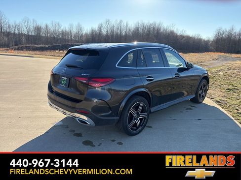 Used 2023 Mercedes-Benz GLC 300 4MATIC image 9