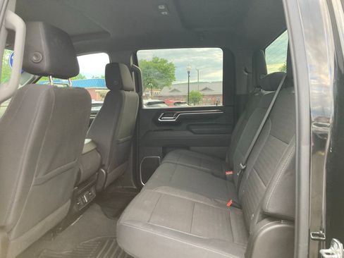 Used 2025 Chevrolet Silverado 3500 LT w/ Safety Package AWD/4WD image 15