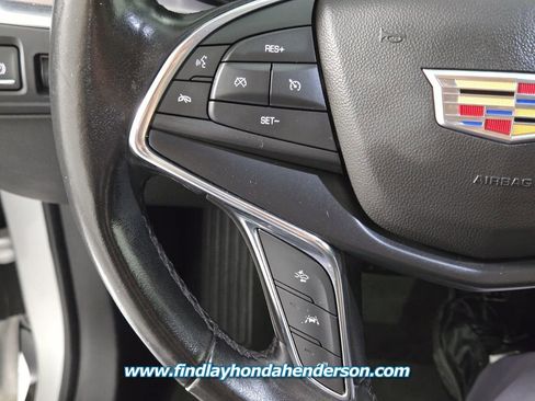 Used 2019 Cadillac XT5 Premium Luxury FWD image 28