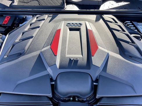 New 2026 Audi SQ8 Prestige image 16