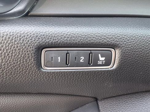 Used 2021 Honda Accord EX-L image 12