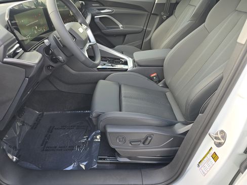 New 2025 Audi Q5 Premium Plus image 19