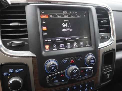 Used 2015 RAM 2500 Power Wagon Laramie AWD/4WD image 11