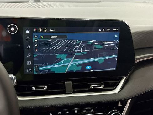 New 2026 Chevrolet Equinox LT w/ Convenience Package II image 14