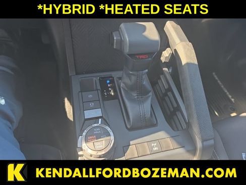 Used 2025 Toyota Tacoma TRD Off-Road AWD/4WD image 18