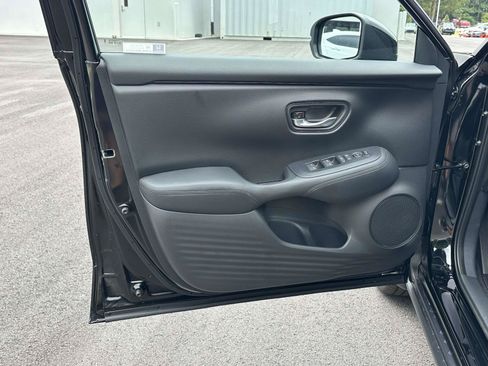 New 2027 Honda HR-V LX image 5