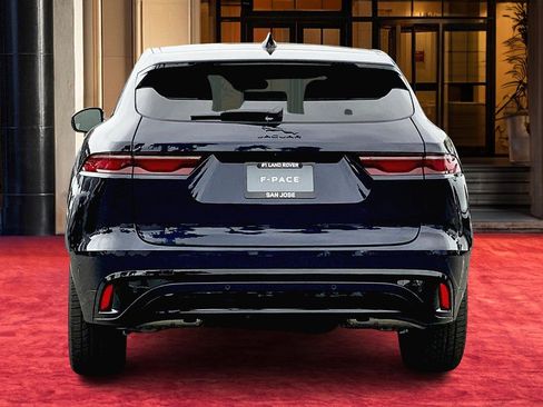 New 2025 Jaguar F-PACE R-Dynamic S image 5